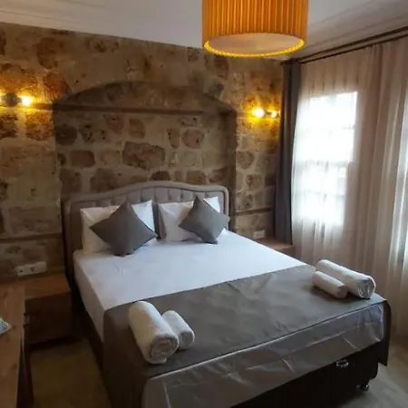 Castle Apartment *